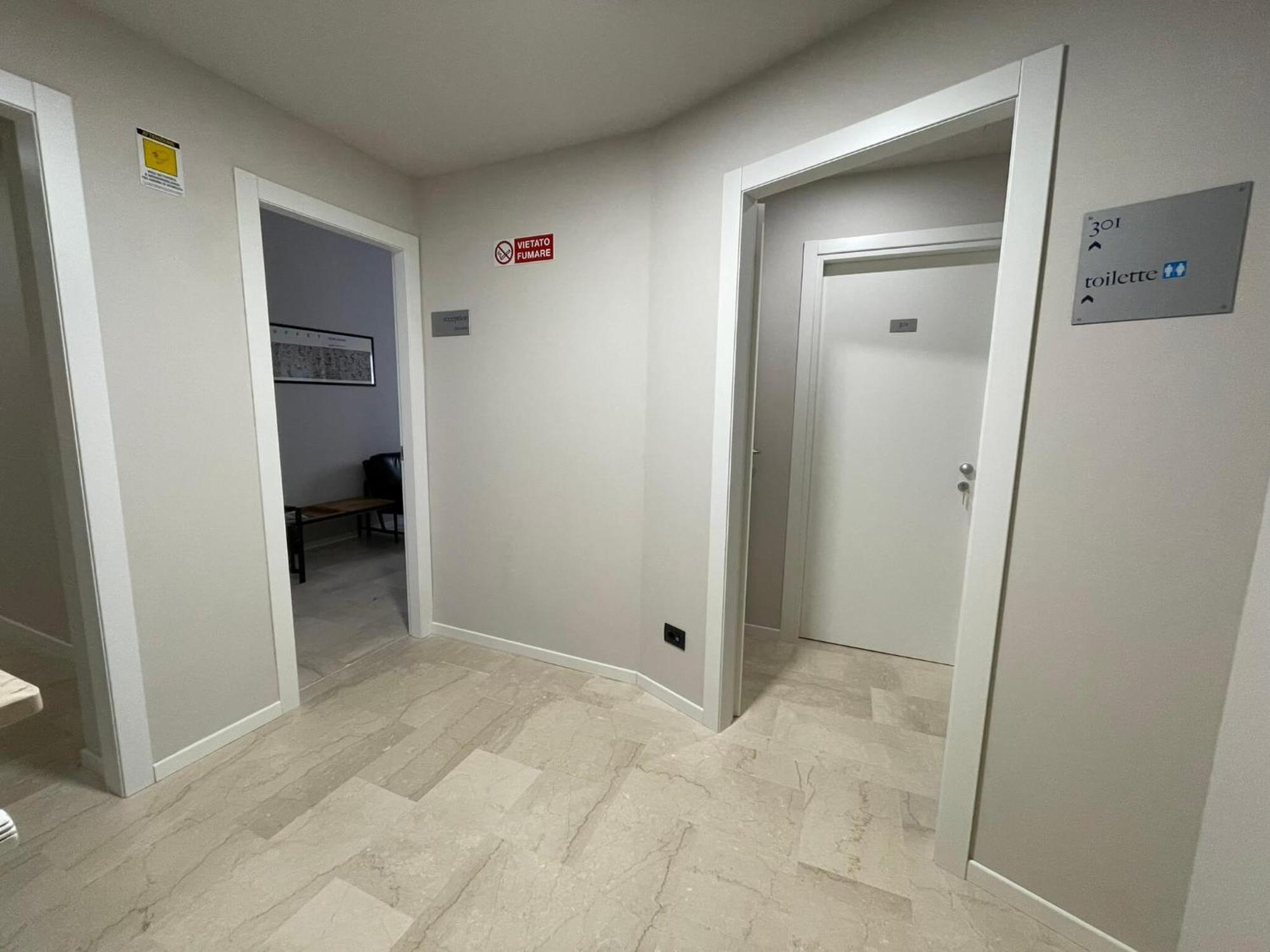 La Galleria Lodge Парма Экстерьер фото